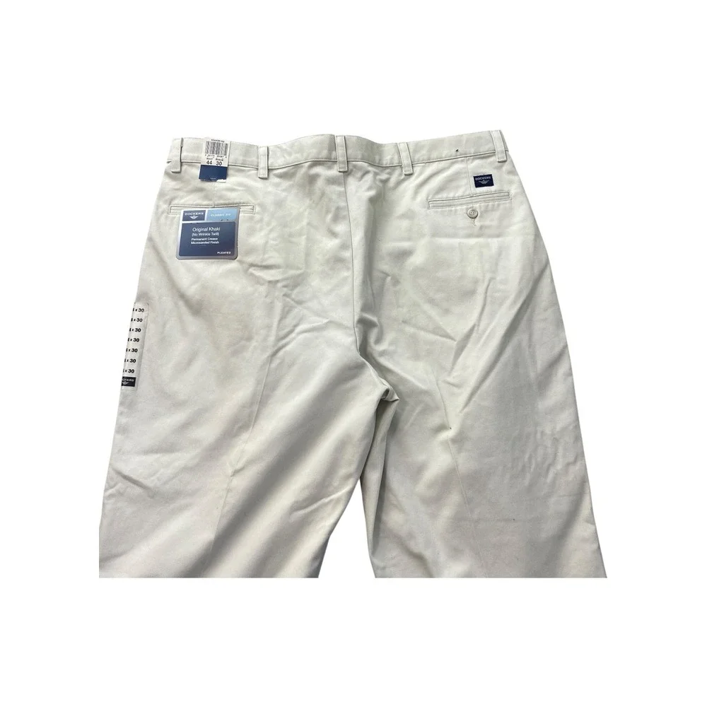 Dockers Mens Classic Fit Pleated Khaki Pants W44 L30 Cotton‎